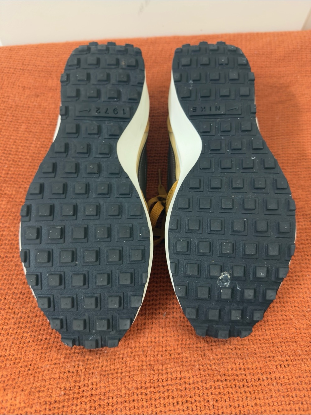 Nike Waffle Trainer 2 - Picture 5 of 8